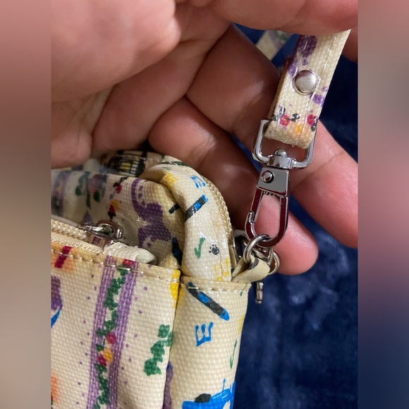 CANDY FLOWERS Novelty Print PVC Convertible Handbag - Picture 5 of 9